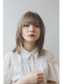 フェイスレイヤーでトレンド感と可愛さが叶うスリークヘア