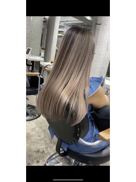 アポロ 横浜駅店(apollo) ハイライトバレイヤージュダブルカラーミルクティーベージュ