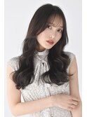 小顔ヘア 韓国ヘア シースルーバング くびれロング
