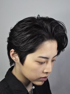 ヒロギンザバーバーショップ 神楽坂店(HIRO GINZA BARBER SHOP) センターパート