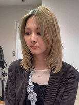 スティロ(stylo) レイヤーカットハイライトショートヘアイルミナカラーオージュア