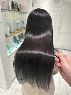 ロンドルーチェ 心斎橋(Lond luce) ダークアッシュ/ミディアムレイヤーカット［髪質改善/縮毛矯正］