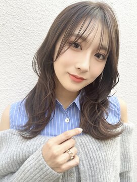 シエスタ バイ アンブルリュクス(siesta by amble luxe) 《20代30代》☆艶感アッシュ×レイヤーセミロングスタイル☆