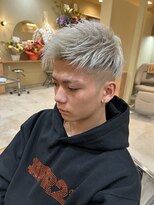トパキュー(topa cue) スキンフェードホワイトカラー