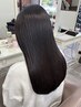 〈女性スタッフのみ〉酸性縮毛矯正＋AujuaTr+カット￥15000