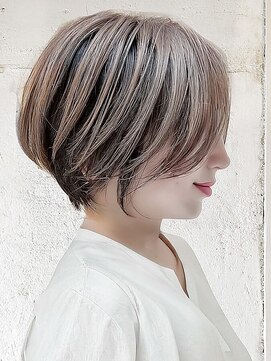 エノア 東京(ENORE) ショート｜アンブレラカラー｜ダブルカラー｜白髪ぼかし