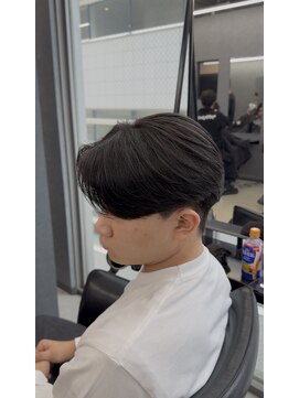 REEED 渋谷店　メンズ縮毛矯正/ニュアンスパーマ【リード】【4/3 NEW OPEN（予定）】 MEN’S HAIR/刈り上げセンターパート