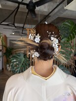 レア(Lea)&nbsp;カチモリヘアアレンジ