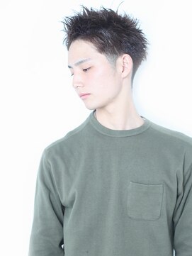 イリス(Iris.) ソフトモヒカン風スタイル