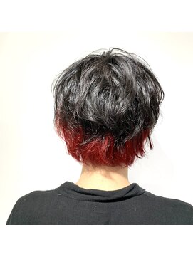 プランクスター(prankster) [prankster]メンズのインナーカラーレッドのスタイル