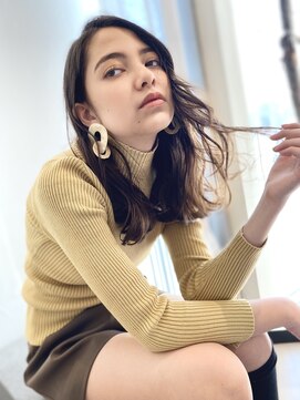 コハクビューティ(COHAKU beauty) 女子ウケ狙いなら『ハンサムロング』【イメチェン】