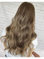 キーマン(KEYMAN)&nbsp;ナチュラルミルクティーベージュ×ハイライト☆