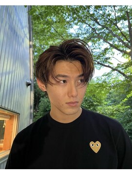 ヘアーコンセプト アイアイオ(HAIR CONCEPT iio) センターパート