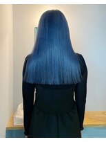 チーカ(chica)&nbsp;ブルーカラー/美髪/似合わせカット/ケアブリーチ/イメチェン