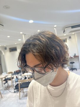 アイトーキョー 横浜(AI TOKYO) 波巻き/ハイライト/マッシュパーマ/ウルフ[横浜駅]