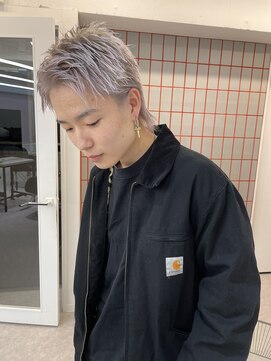 ペレ 渋谷(PELE) 黒髪/グレーベージュ/ハイトーン/ブリーチ/渋谷