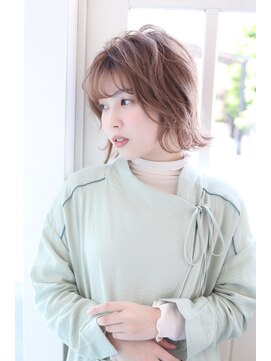 モナバイルーブル(MONA by Louvre) 【MONA】シフォンボブ/ニュアンスパーマ/ベージュカラー/小顔