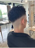スパイキーショートスキンフェードカットツイストスパイラル