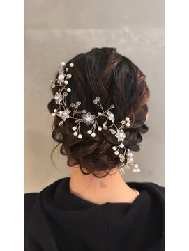 サロンドワン(SALON DE 1) #アップスタイル