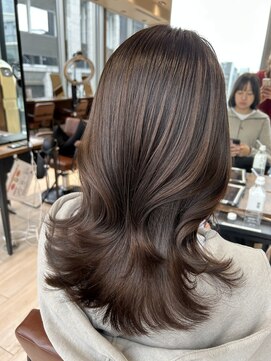 アフロート ギンザ(AFLOAT GINZA) 外ハネミディ×小顔カット×骨格補正×艶感×似合わせカット