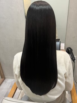 ロミバイリー(Romi by Lyee) 髪質改善トリートメント