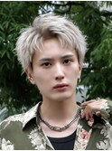 メンズヘアショートアップバングブリーチカラー刈り上げ