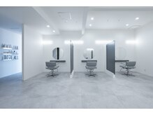 [金沢市/ケアブリーチ/ダブルカラー/韓国ヘア/レイヤーカット]