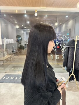 ウタリ(utari) 赤みなし透明感カラー【難波 桜川/髪質改善】