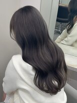 ベレーザ 渋谷(BELEZA)&nbsp;16930黒髪チャコールグレーミディアムレイヤーハッシュカット