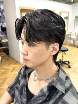 メンズヘア ガーデン 銀座(Men's hair GARDEN)&nbsp;センターパートスパイキーショートフェザーパーマダークアッシュ