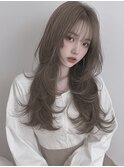 ナチュラルウェーブレイヤー × ベージュブラウン