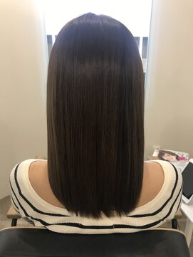 アールサロン アオヤマ(Rr SALON AOYAMA) ミルキーミネコラカラー