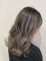 ファヴォリヘアー(favori hair)&nbsp;エアタッチバレイヤージュ／セミロングstyle/デザインカラー