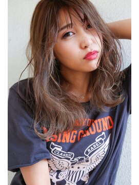 イソラブル(ISOLA-blu) 【こなれ感が可愛い】カジュアル×シースルーバング