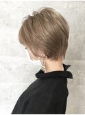 ショート＿プラチナベージュ