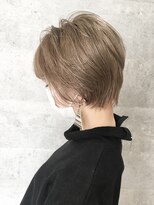 オリ(‘Oli)&nbsp;ショート＿プラチナベージュ