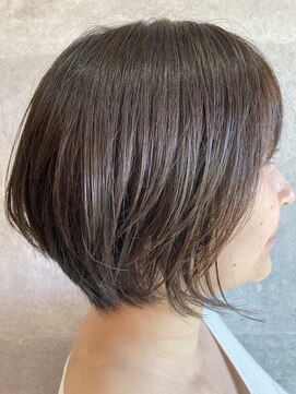 フレンチ(french) 前下がりショートボブ
