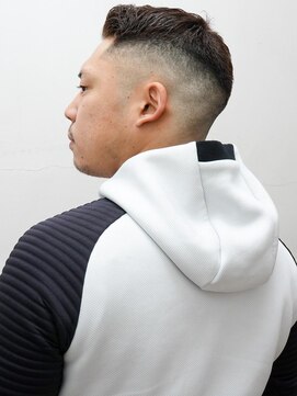 ワンワンオー バーバーショップ 博多店(@110 BARBER SHOP) アップバングクロップ