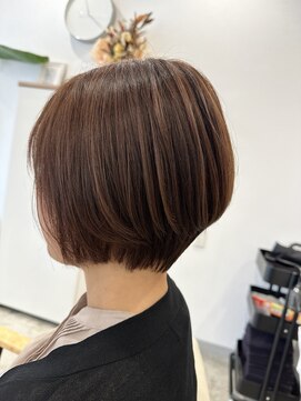 アン(an) 大人ショートボブ