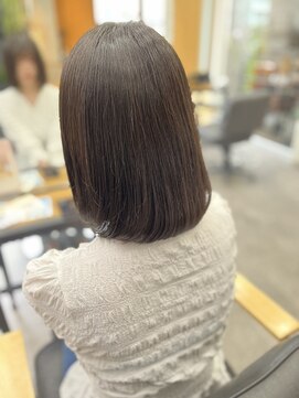 クロムス(clomus) 【clomus】酸性ストレート・ボブ