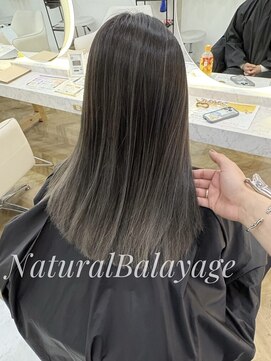 リアン 上尾店(Rien) 韓国風 レイヤーカット[ホワイトベージュライトブルー]上尾/韓国