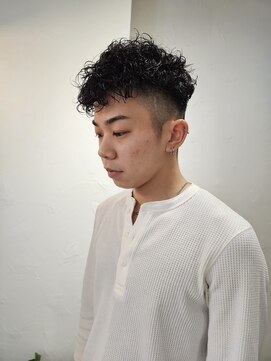 イット(it.) it. YUI メンズパーマ スペインパーマ