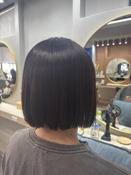 アオ 花咲町(a-o) オシャレ感UPパツンボブ♪