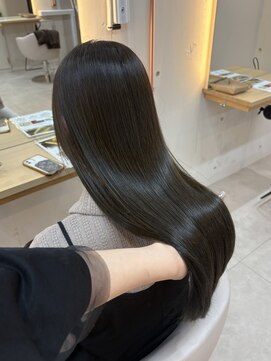 グルグル 新小岩店(GULGUL) #ブリーチなしでも叶う透け感オリーブグレージュ