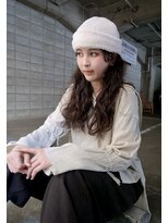 ソルト(Salt)&nbsp;ロングパーマ/ウェーブパーマ/コテ巻き風パーマ/黒髪ロング