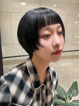 ピークアブー アヴェダ 池袋東武(PEEK-A-BOO AVEDA) クラシカルショートボブ