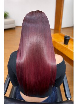 美容室くれよんの写真/クセ毛を伸ばし艶・潤いのある艶やかな輝く髪に♪カラークセストパーでお色も髪質も美しくツヤ感もＵＰ◎