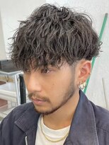 フィフス 天神大名(fifth) 天神大名メンズパーマスペインカールツイストスパイラルパーマ