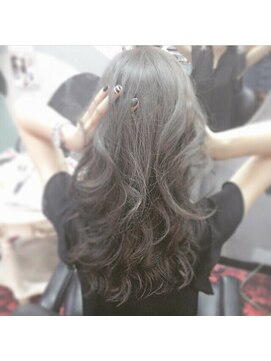 サファイア(SAPPHIRE) ダークグレージュグレー♪スモーキー大佐です(+_+)