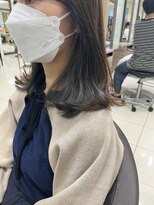 アッシュ 高円寺店(Ash)&nbsp;外ハネ切りっぱなしボブ　インナーカラーダーク　グレージュ